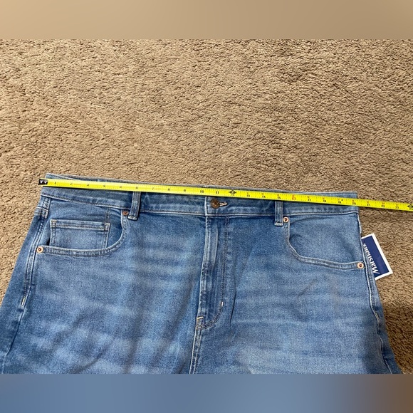 American Eagle Womens High Rise Mom Jean Size 20R Stretch Medium Wash Denim NWOT - Picture 4 of 9